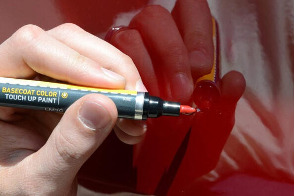Как выбрать карандаш для подкраски автомобиля: советы