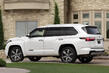 Обзор Toyota Sequoia 2022: третье поколение внедорожника