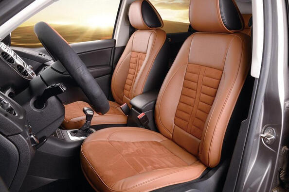 Какой материал лучше для автомобильных чехлов?