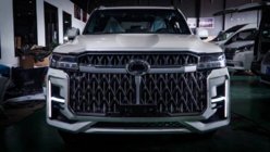 Toyota Land Cruiser 300 2021- гг. Полный комплект обвеса VIP фото 1