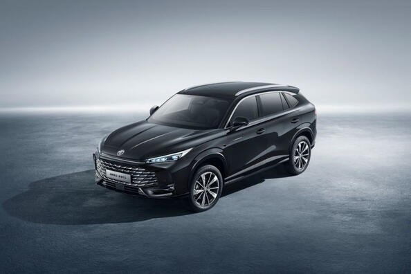 Обзор MG HS второго поколения 2025 модельного года