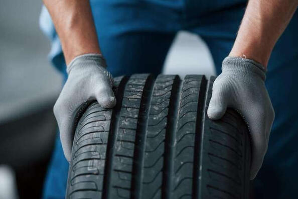Как правильно ухаживать за шинами автомобиля?