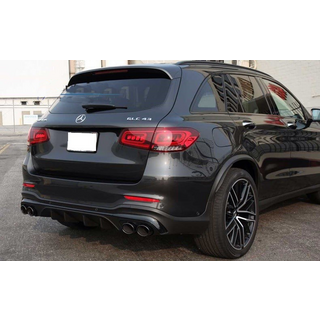 Задний диффузор с насадками на выхлоп (Дизайн AMG43) фото 1