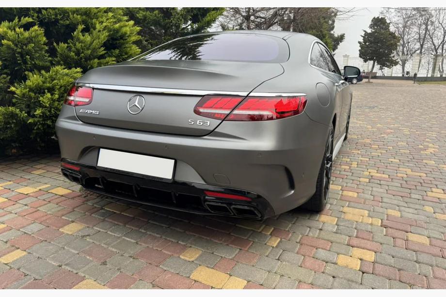 Задний диффузор с насадками Black (2018-2020, Дизайн S-COUPE63) Image