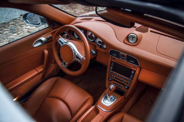 Наиболее износостойкий материал для автомобильного салона