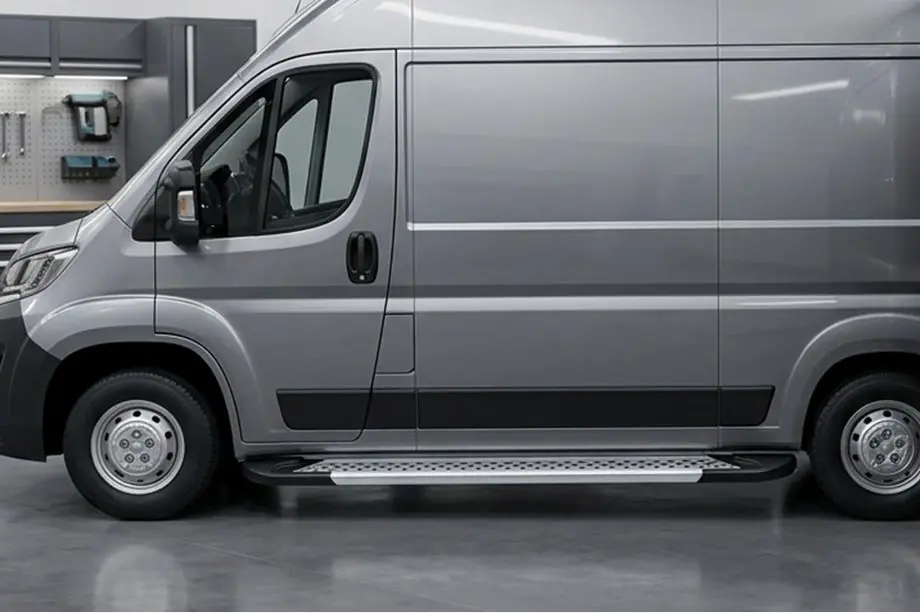 Opel Movano 2021- гг. Боковые Подножки New Vision Grey (2 шт., Алюминий) Фото 1
