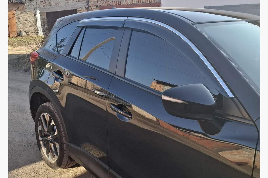 Mazda CX-5 2012-2017 гг. Ветровики с хромированным молдингом Niken Luxury (4 шт) Фото 2