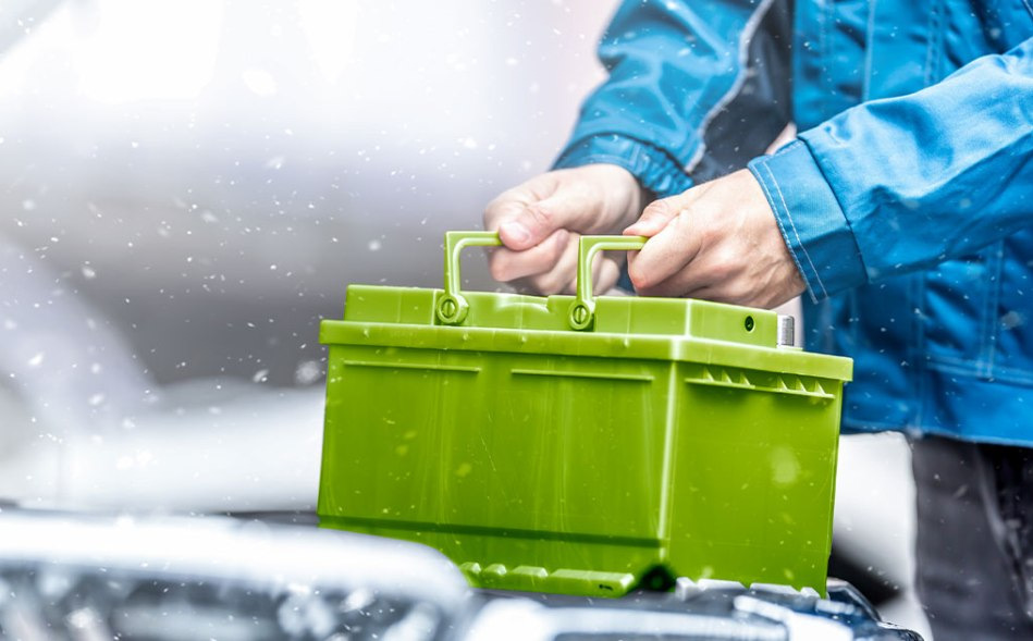 Как продлить жизнь аккумулятору в зимнее время?
