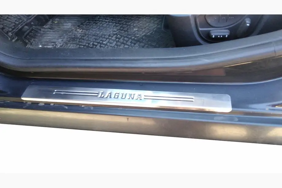 Renault Laguna 2001-2007 гг. Накладки на пороги OmsaLine (4 шт., нержавейка)