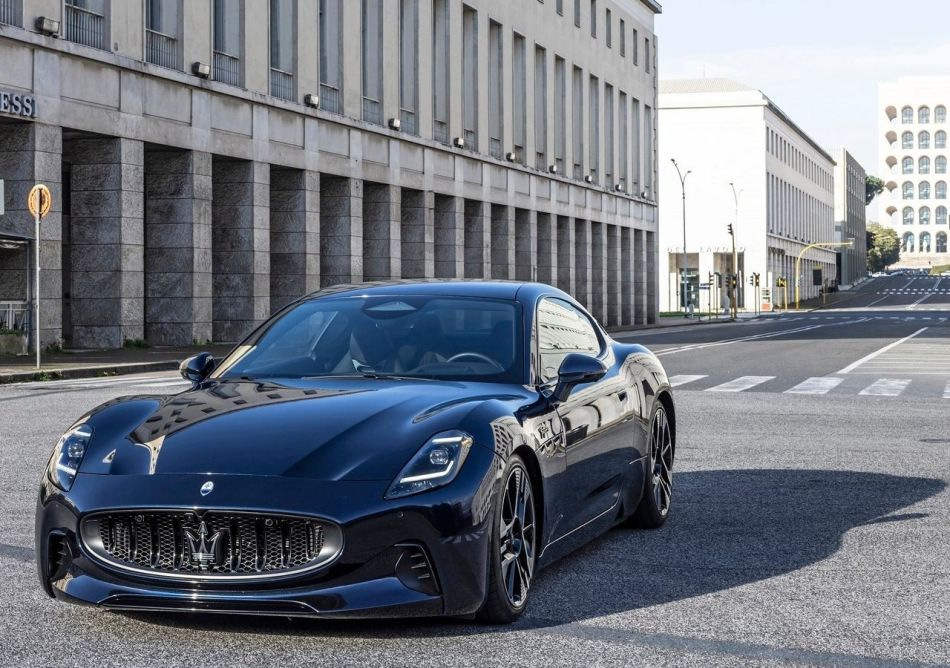Maserati GranTurismo Folgore: электрический триумф итальянского стиля