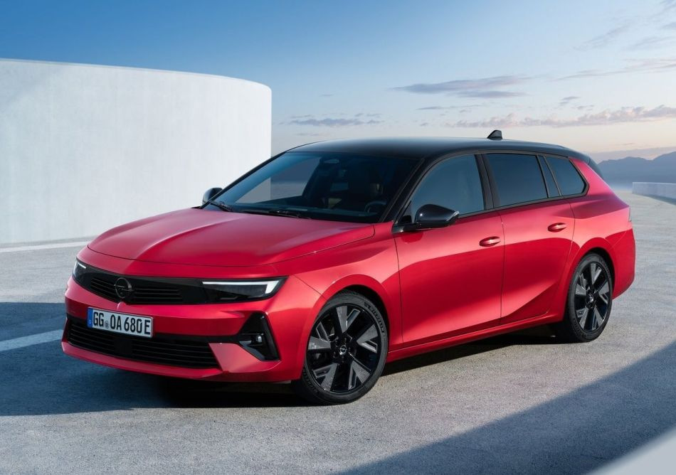 Обзор Opel Astra Sports Tourer Electric: электрический универсал с характером