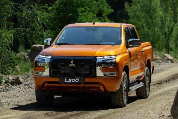 Обзор Mitsubishi L200: легендарный пикап в новом образе