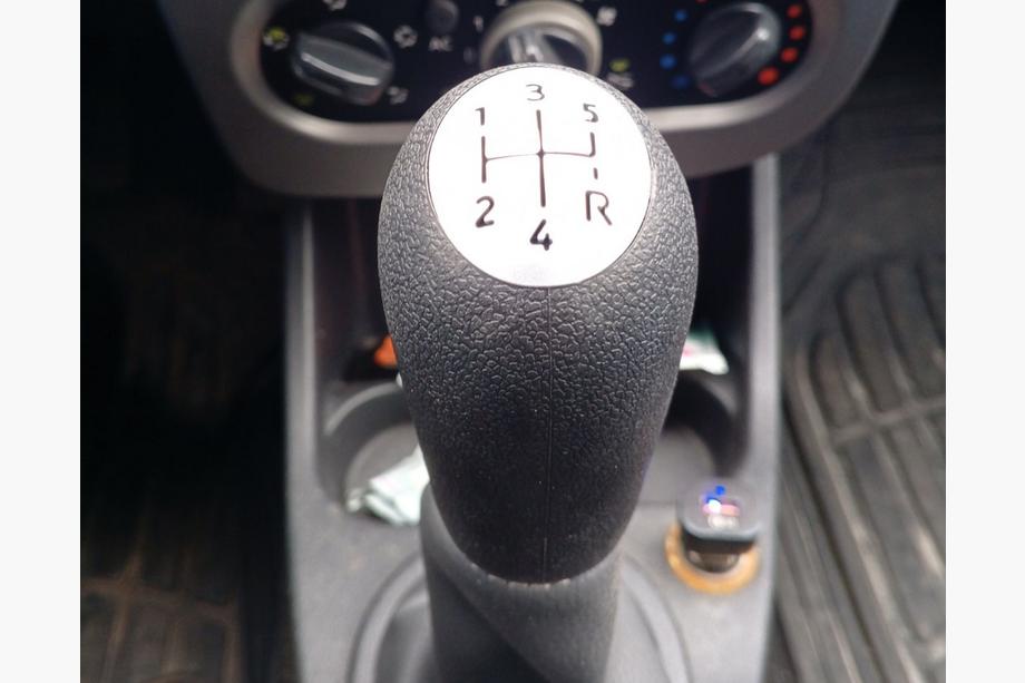 Renault Megane II 2004-2009 гг. Ручка КПП 8200079112 (черная с серым) Фото 1