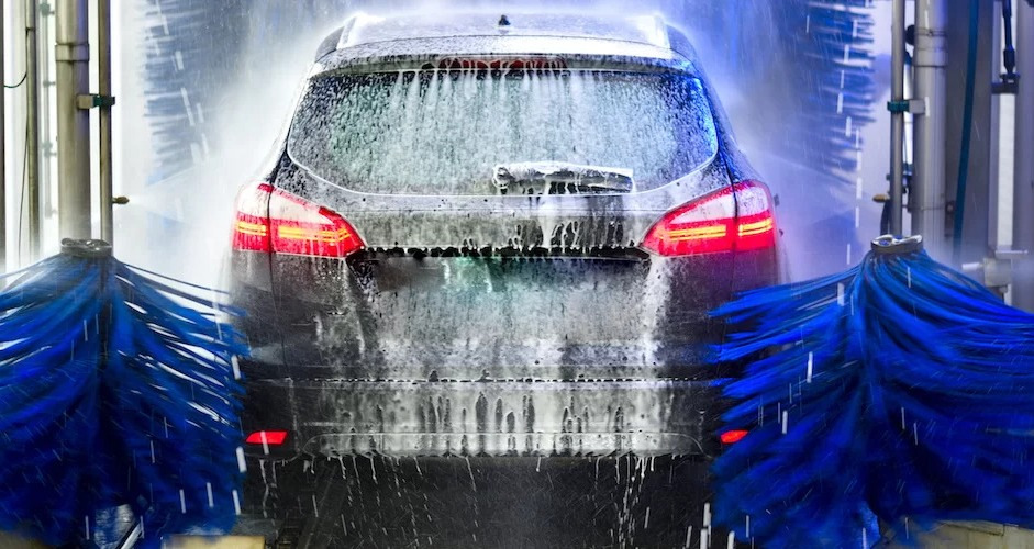 Как выбрать автомойку и какие услуги там предлагают?