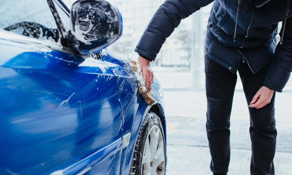 Нужно ли мыть автомобиль зимой?