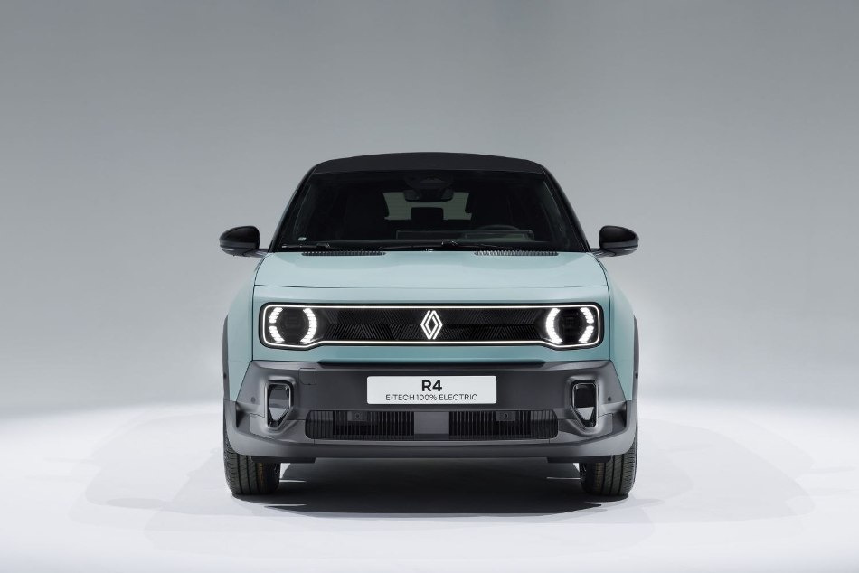Обзор Renault 4 E-Tech: ностальгия в электрическом лице