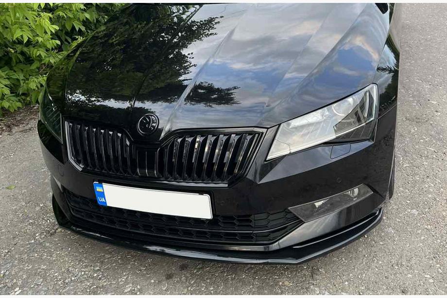 Skoda Superb 2015-2024 гг. Передний лип-спойлер DPT V-2 (2015-2020, Черный Глянец) Фото 14