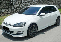 Volkswagen Golf 7/E-Golf 2012-2020 гг. Передний лип DPT V-5 (для штатного бампера, 2012-2017, черный глянец) фото 2