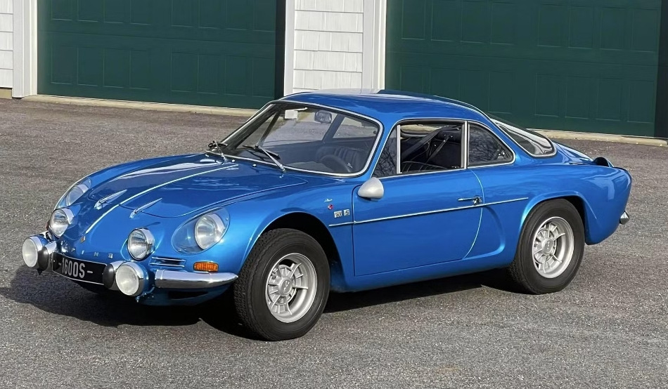 Как превратить подержанный автомобиль в стильный ретро-экземпляр?