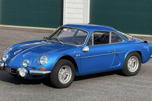 Как превратить подержанный автомобиль в стильный ретро-экземпляр?