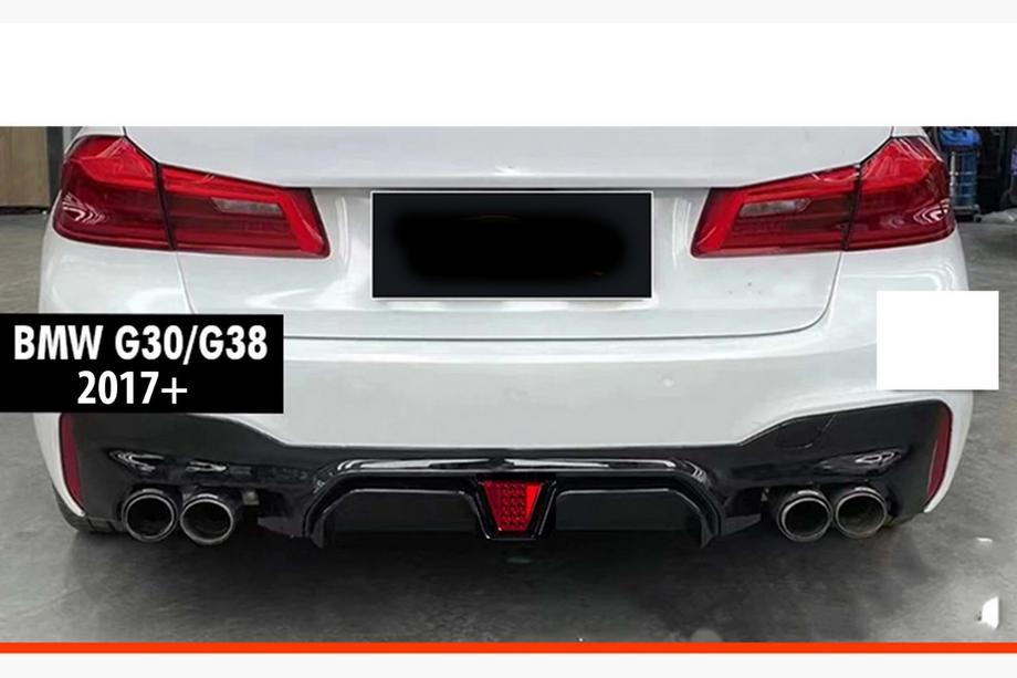 Задний диффузор DPT (для M5 2017-2020, Черный Глянец) Image