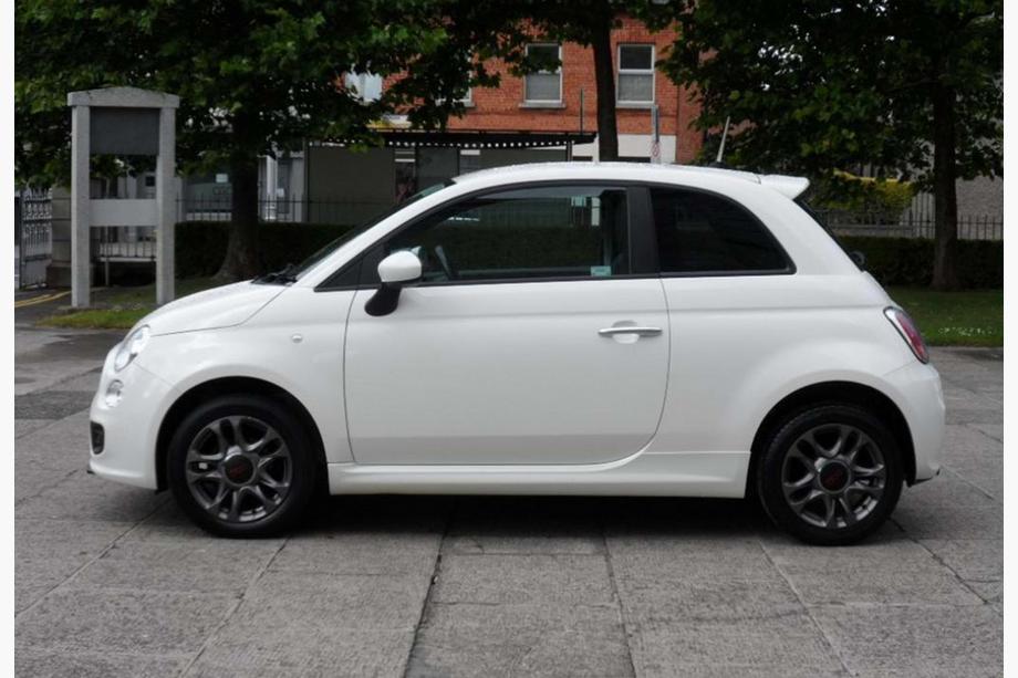 Fiat 500/500L 2013-2022 гг. Боковые Пороги DPT (Черный Глянец) Image