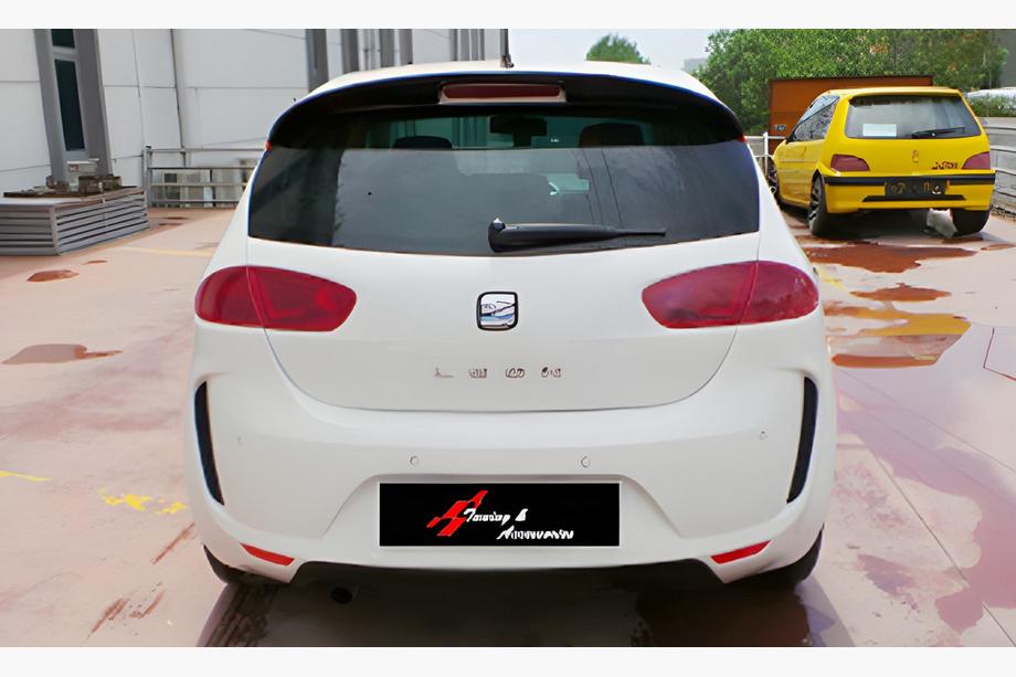 Seat Leon 2005-2012 гг. Задний бампер DPT Image