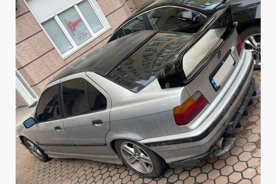 BMW 3 серия E36 1990-2000 гг. Спойлер DPT (для SD/Coupe, грунтованный под покраску) Image