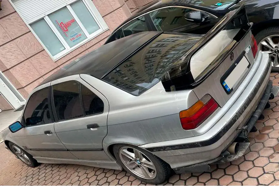 BMW 3 серия E36 1990-2000 гг. Спойлер DPT (для SD/Coupe, грунтованный под покраску)