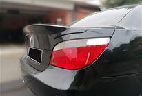 BMW 5 серия E60/E61 2003-2010 гг. Спойлер CSL-Style (Черный Глянец) фото 2