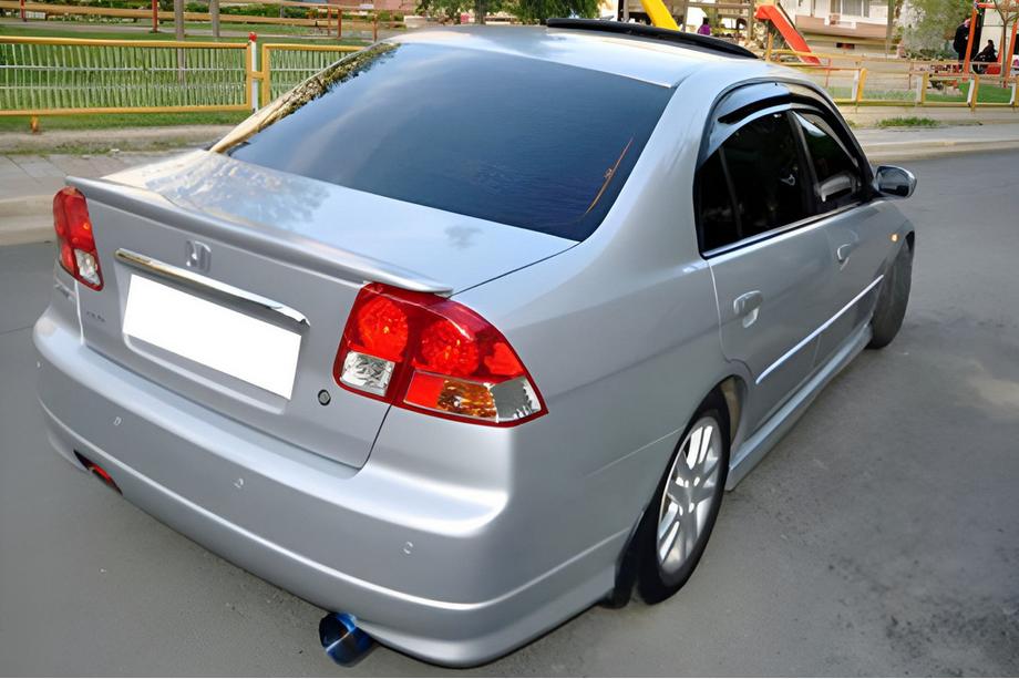 Honda Civic Sedan VII 2001-2006 гг. Спойлер DPT (Черный Глянец) Фото 1