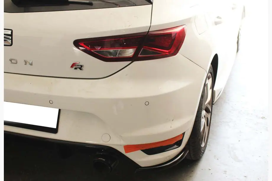 Seat Leon 2013-2020 гг. Задние накладки Flap DPT (Черный Глянец) Фото 1