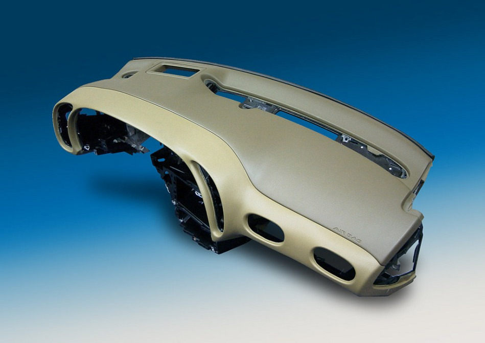 Зачем используется ABS-пластик в автомобилях?