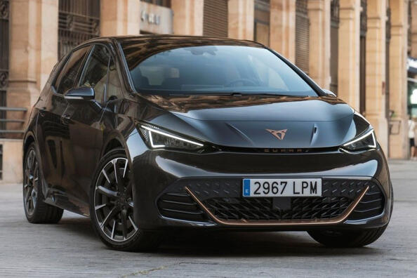 Обзор Cupra Born: характеристики, комплектации и дизайн