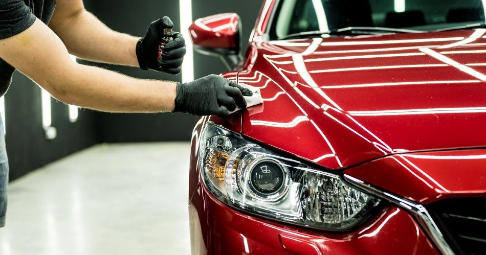 Зачем нужно жидкое стекло для автомобиля?