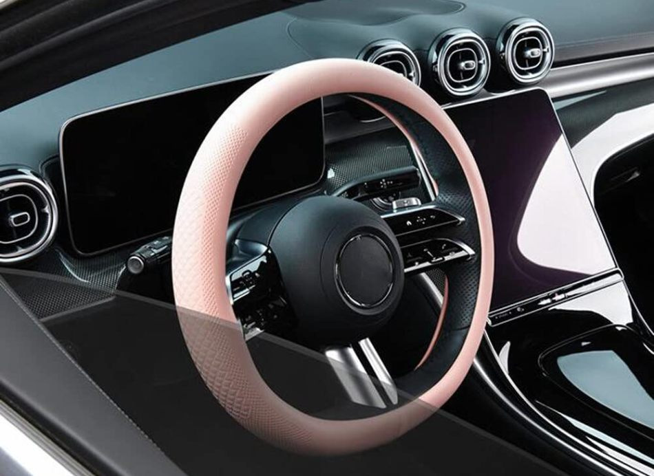 Какой материал выбрать для чехла на руль: обзор и рекомендации