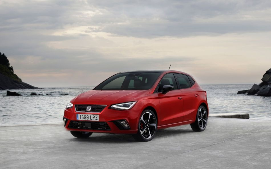 Обзор обновленного SEAT Ibiza: яркий и современный хэтчбек