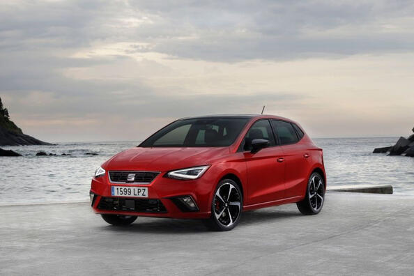Обзор обновленного SEAT Ibiza: яркий и современный хэтчбек