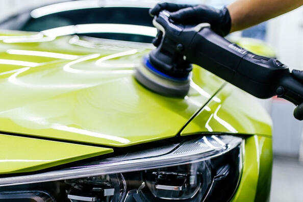 Полировка кузова автомобиля: польза или вред?