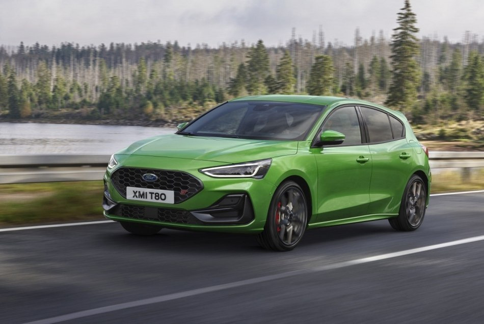 Ford Focus ST: обзор рестайлинговой версии