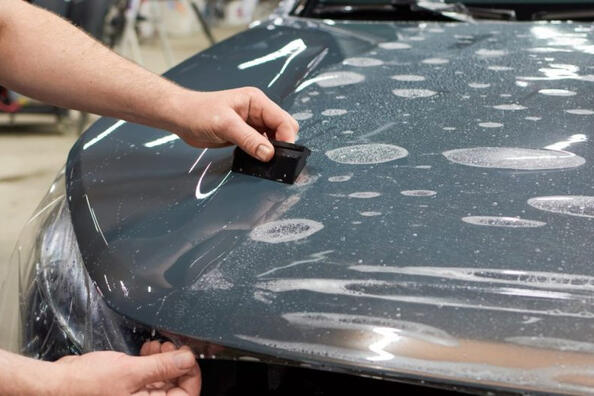 Бронированная пленка для авто: надежная защита или пустая трата денег?