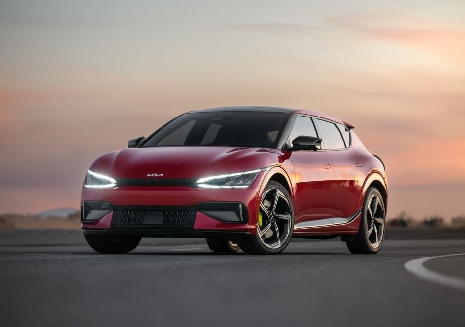 Обзор Kia EV6 GT: электрическая мощь и стиль