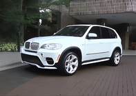 BMW X5 E70 2007-2013 гг. Накладка на передний бампер (2010-2013, грунтованная под покраску) фото 3