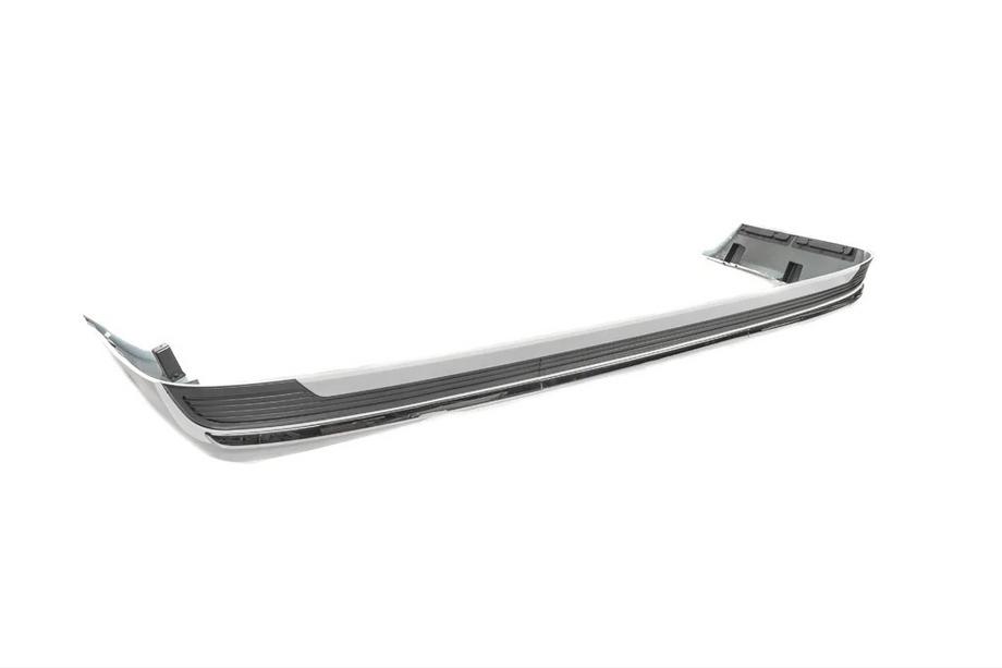 Toyota Land Cruiser 200 2007-2021 гг. Задняя Накладка 2016↗ (Executive 2021) Image