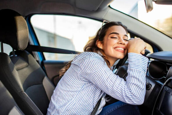 Лучшие автомобили для женщин: подборка моделей 2025 года