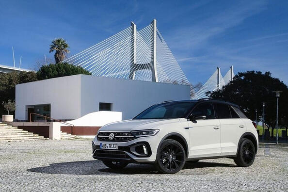 Обновленный Volkswagen T-Roc: стиль и технологии фото 4