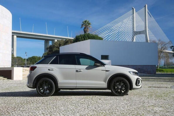 Обновленный Volkswagen T-Roc: стиль и технологии фото 2