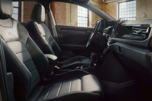 Обновленный Volkswagen T-Roc: стиль и технологии фото 5