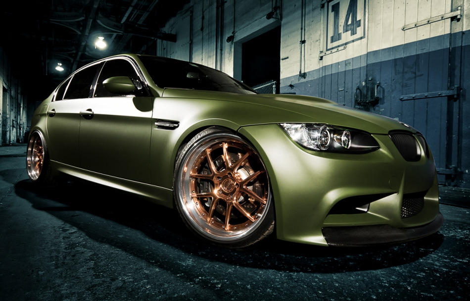 Тюнинг дисков автомобиля: от цвета до формы – интересные идеи для уникального стиля.