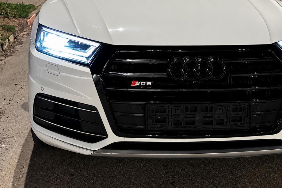 Audi Q5 2017-2025 гг. Передняя решетка радиатора SQ-Style (2017-2020, черная) Image